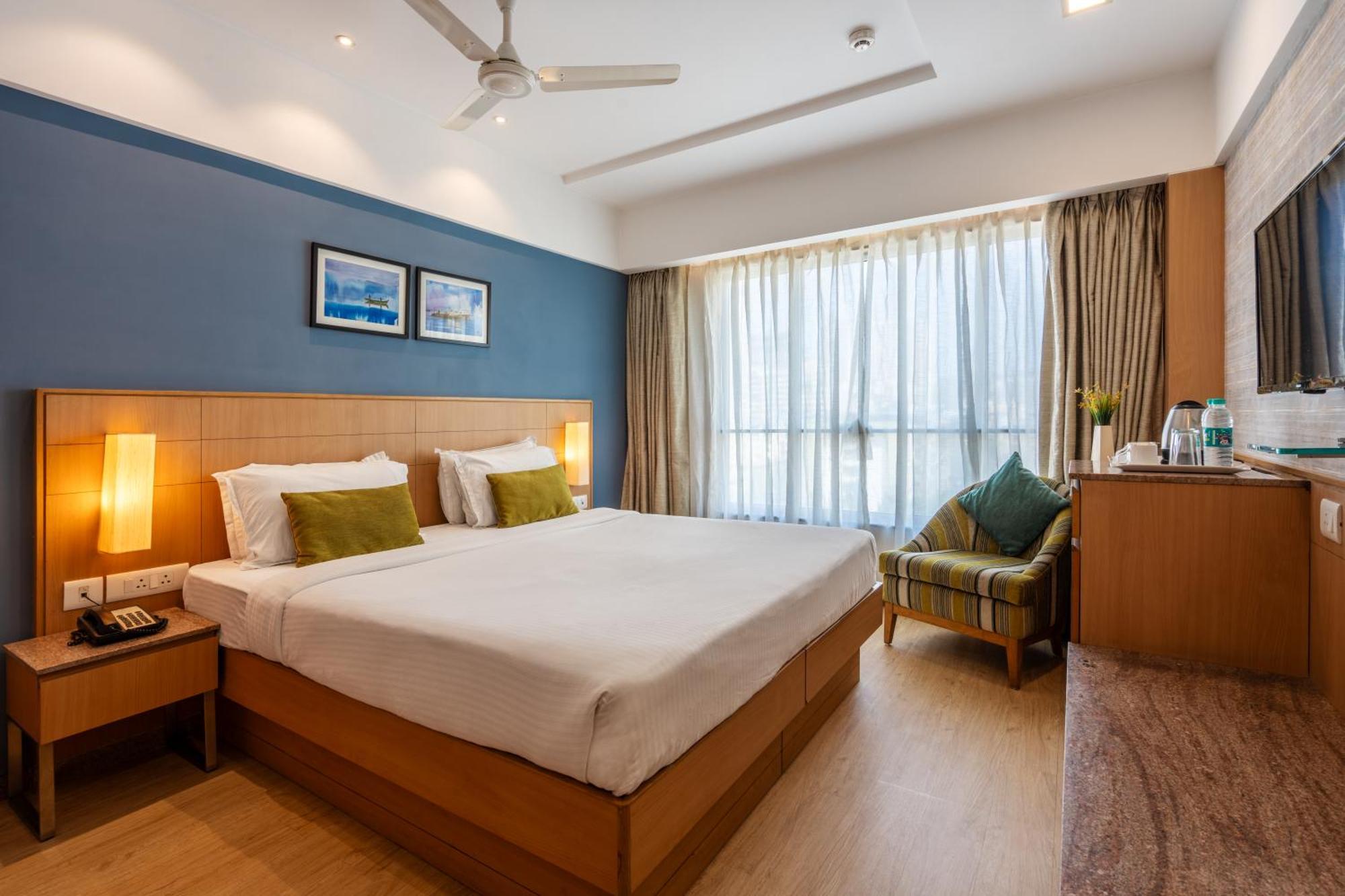 Gcc North Side Hotel Mira-Bhayandar Exterior photo