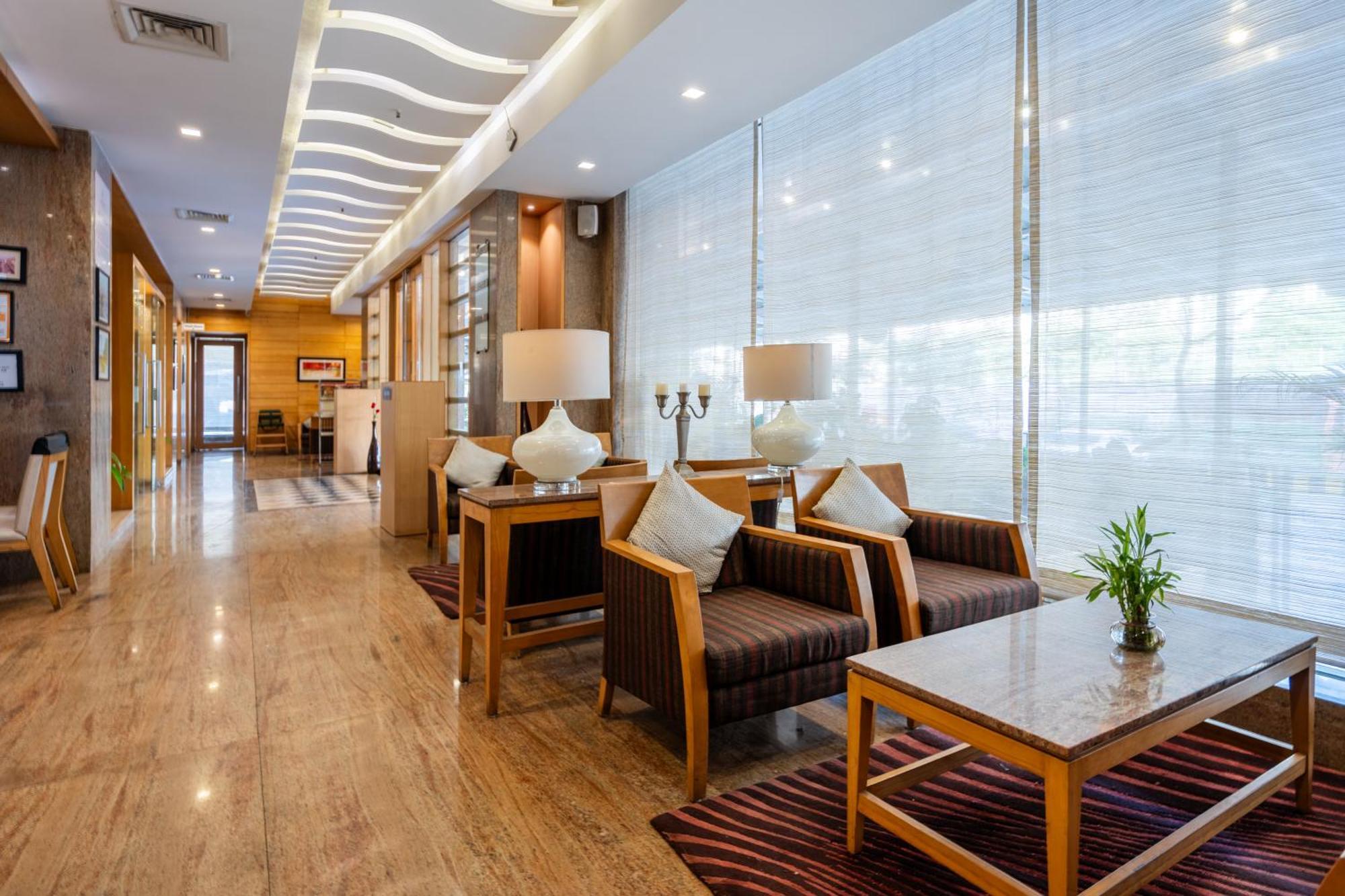 Gcc North Side Hotel Mira-Bhayandar Exterior photo